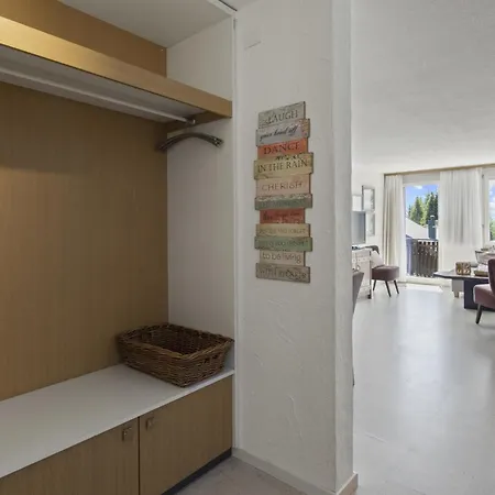A302 By Interhome